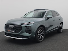 Audi Q3 - 1.5 e-hybrid Advanced edition 272PK S-Tronic Panoramadak, Trekhaak, Navigatie, Keyless, St