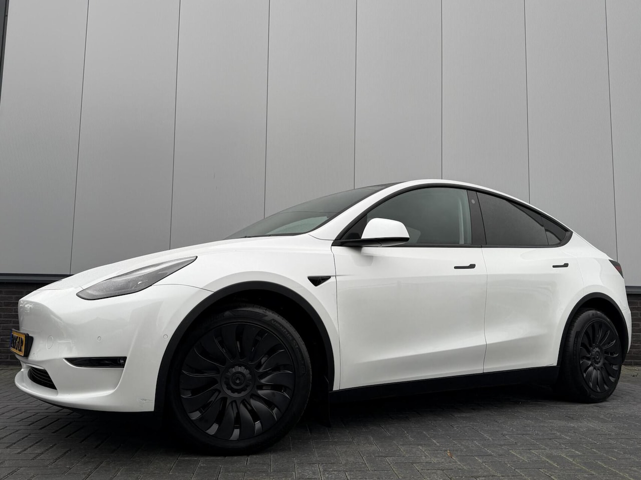 Tesla Model Y - Long Range AWD 75 kWh SoH92% - AutoWereld.nl