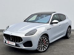 Maserati Grecale - 2.0 GT 300PK AWD Head-Up Adaptive Cruise Control | 360 Camera | Leer | Panoramadak | Apple