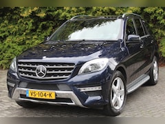 Mercedes-Benz ML-klasse - 350 BLUETEC 4MATIC 259PK Automaat Grijs Kenteken Panoramadak| Trekhaak | Parkeercamera | M