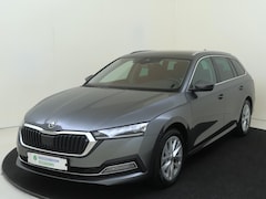 Skoda Octavia Combi - 1.0 e-TSI Business Edition Plus | Trekhaak | Adaptieve cruise control | Keyless | Dodehoek