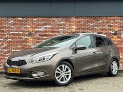Kia Cee'd Sportswagon - 1.6 GDI ComfortLine Trekhaak Nav/Cruise Led Camera Orig.NL