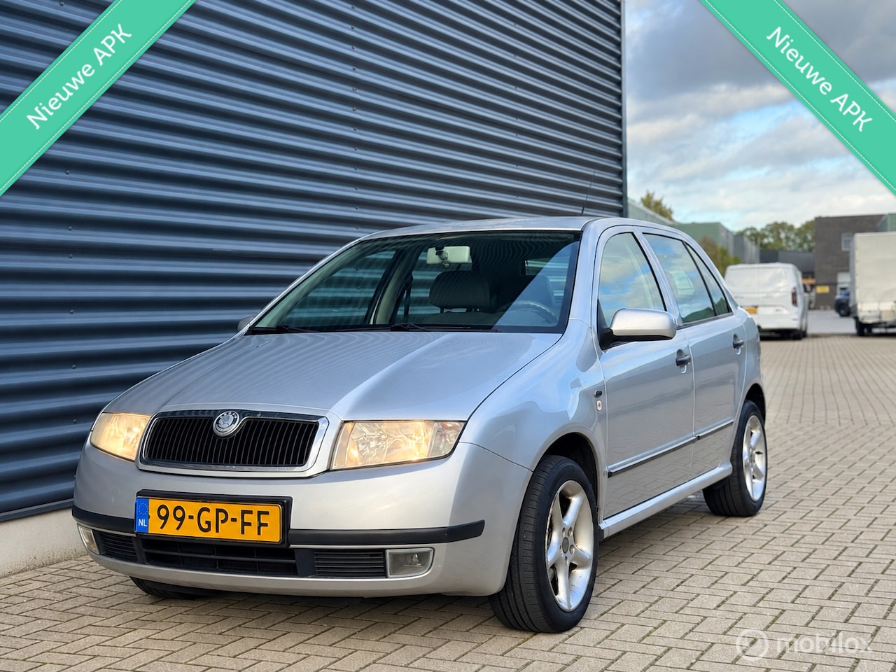 Skoda Fabia - 1.4 MPI Sport /Nieuwe APK / weinig kilometers - AutoWereld.nl