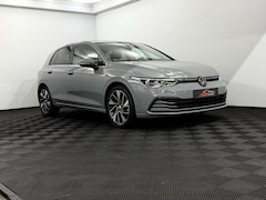 Volkswagen Golf - 2.0 TDI Style Camera, Navi, Winterpakket, Cruise control adaptief, Keyless start, Virtual