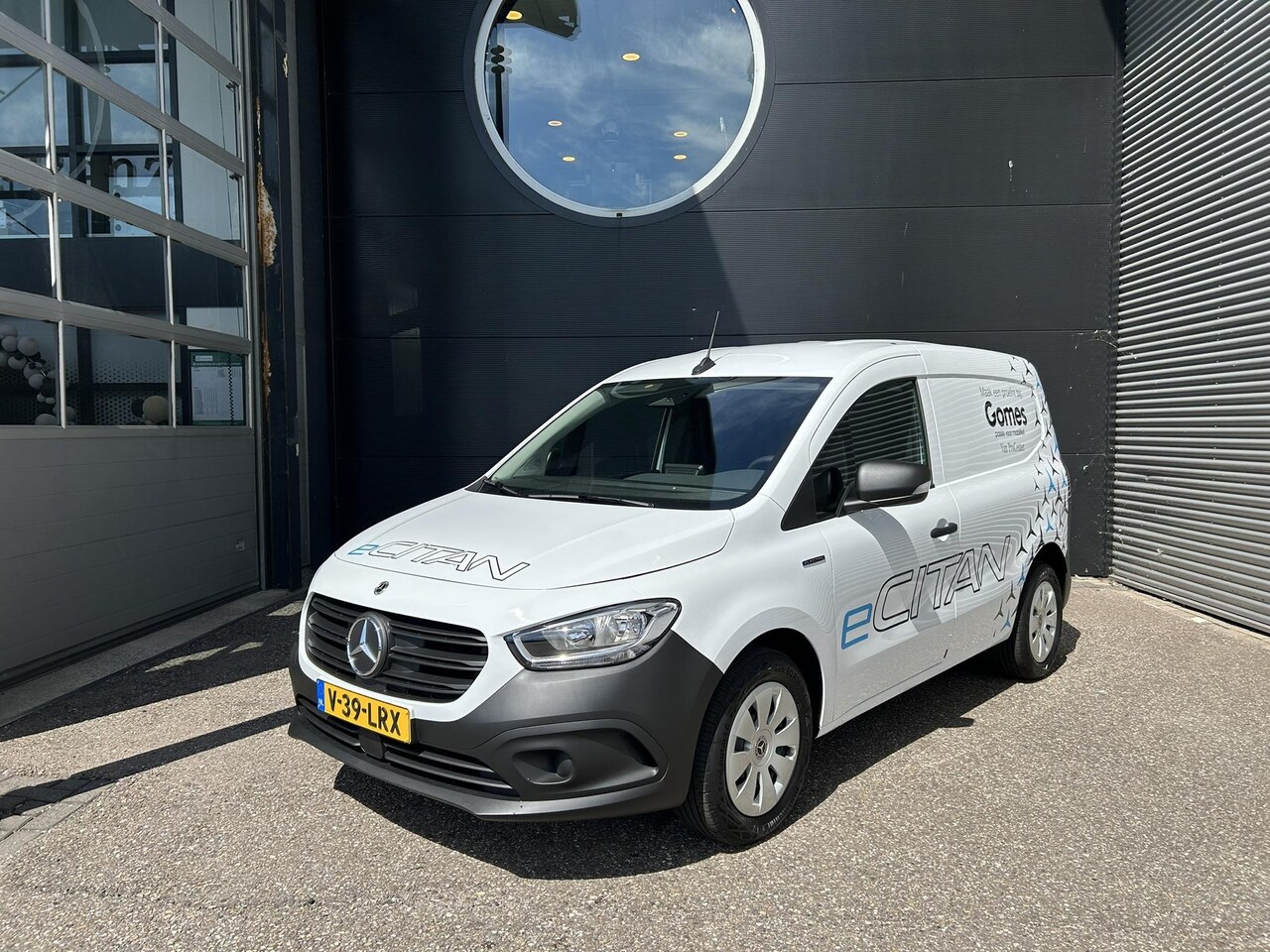 Mercedes-Benz eCitan - 112 Base L1 51 kWh 112 Base L1 51 kWh - AutoWereld.nl