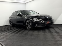 BMW 3-serie - 320d Camera, Navi, Winterpakket, Virtual desk, Cruise control, Keyless start, Head-up disp