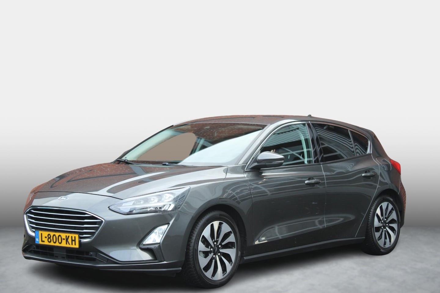 Ford Focus - 1.0 EcoBoost Titanium | B&O audio | Xenon / Led | Carplay/Andriod/Navi | Parkeersesoren | - AutoWereld.nl