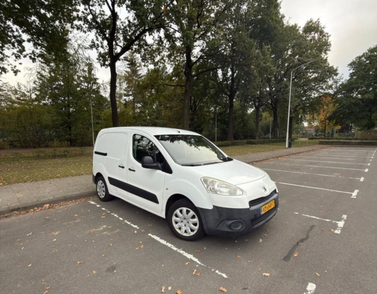 Peugeot Partner - 120 1.6eHDI L1XT Pr+ Cruise Clima Closed Fase2 2013 - AutoWereld.nl