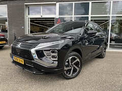 Mitsubishi Eclipse Cross - 2.4 PHEV Executive | AdaptiveCruise | Standkachel | Navigatie