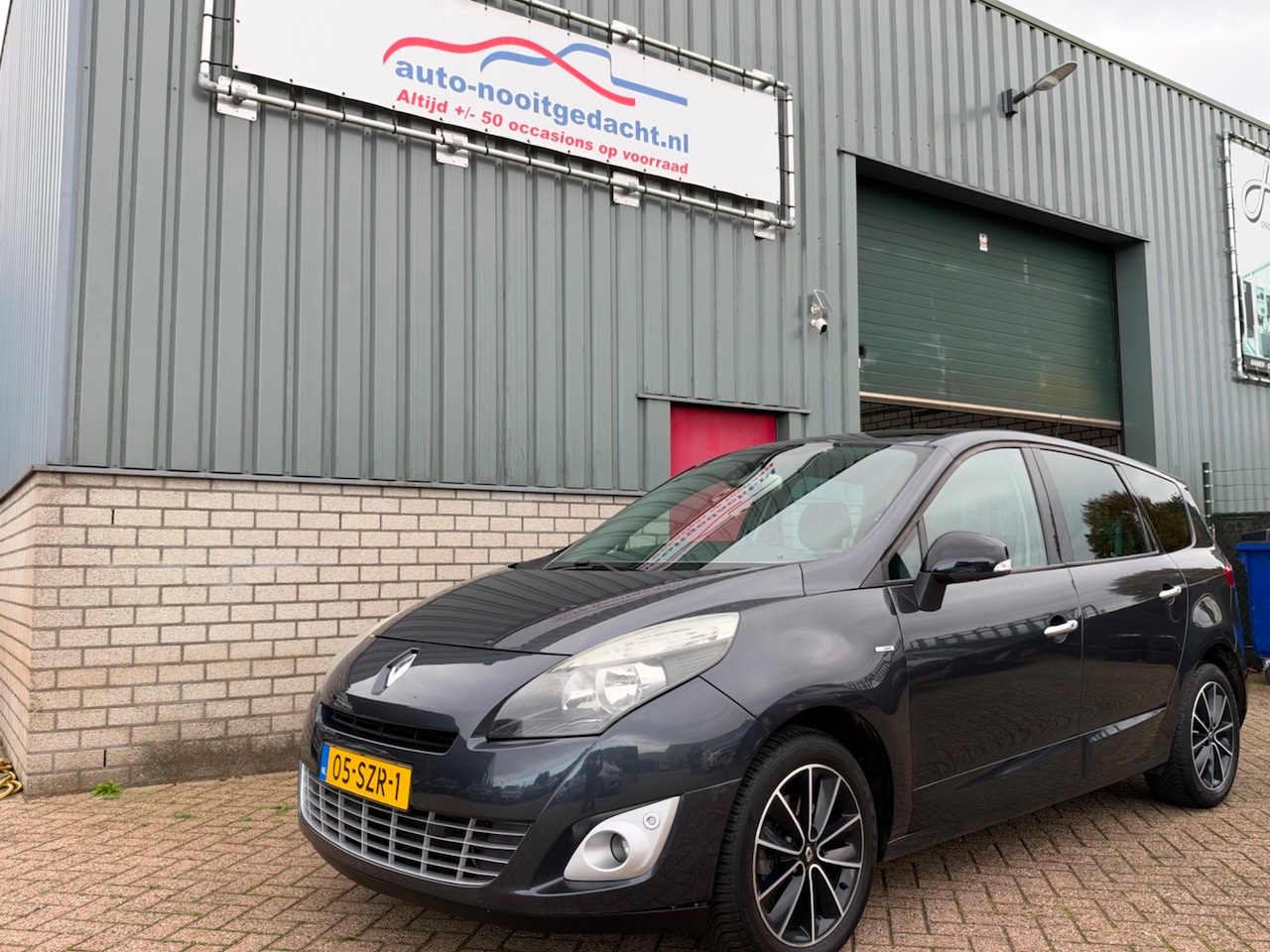 Renault Grand Scénic - 2.0 Bose 2.0 Bose - AutoWereld.nl