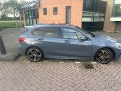 BMW 1-serie - 118i Executive M line sport