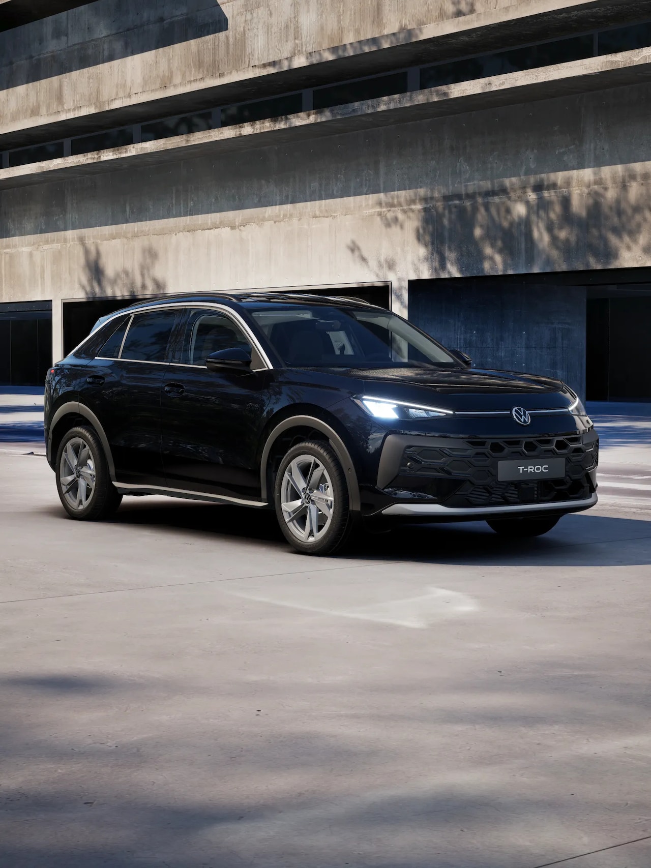Volkswagen T-Roc - 1.5 eTSI 116 7DSG Life First Edition | 'App-Connect' draadloze smartphone integratie | Aut - AutoWereld.nl