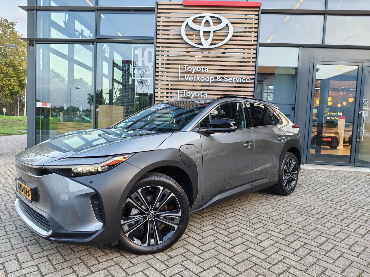 Toyota bZ4X - Premium 71 kWh Demo BTW-auto - AutoWereld.nl