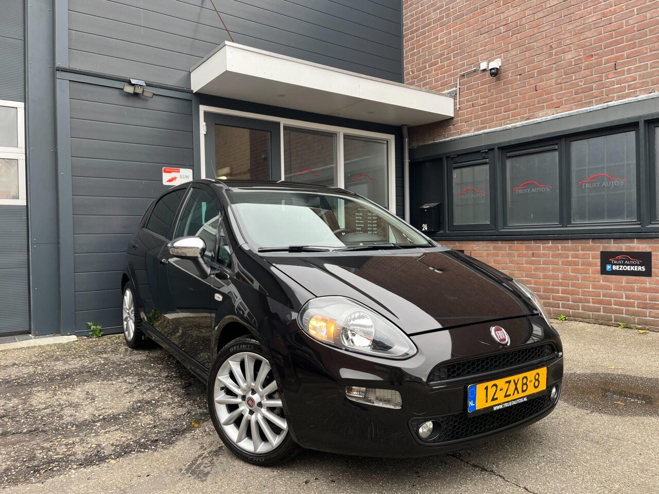 Fiat Punto Evo - 0.9 TwinAir Sport|Nap|Pdc|Cruise|Airco|Apk - AutoWereld.nl