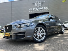 Jaguar XE - 2.0 Portfolio 241pk AUTOMAAT |PANORAMADAK |VOL LEDER |NAVI |CAMERA |CLIMATE CONTROL |ELK.S