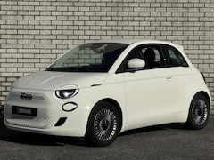 Fiat 500 - Urban 42 kWh | SoH 97% | Apple CarPlay / Android Auto | Parkeersensoren | Climate Control