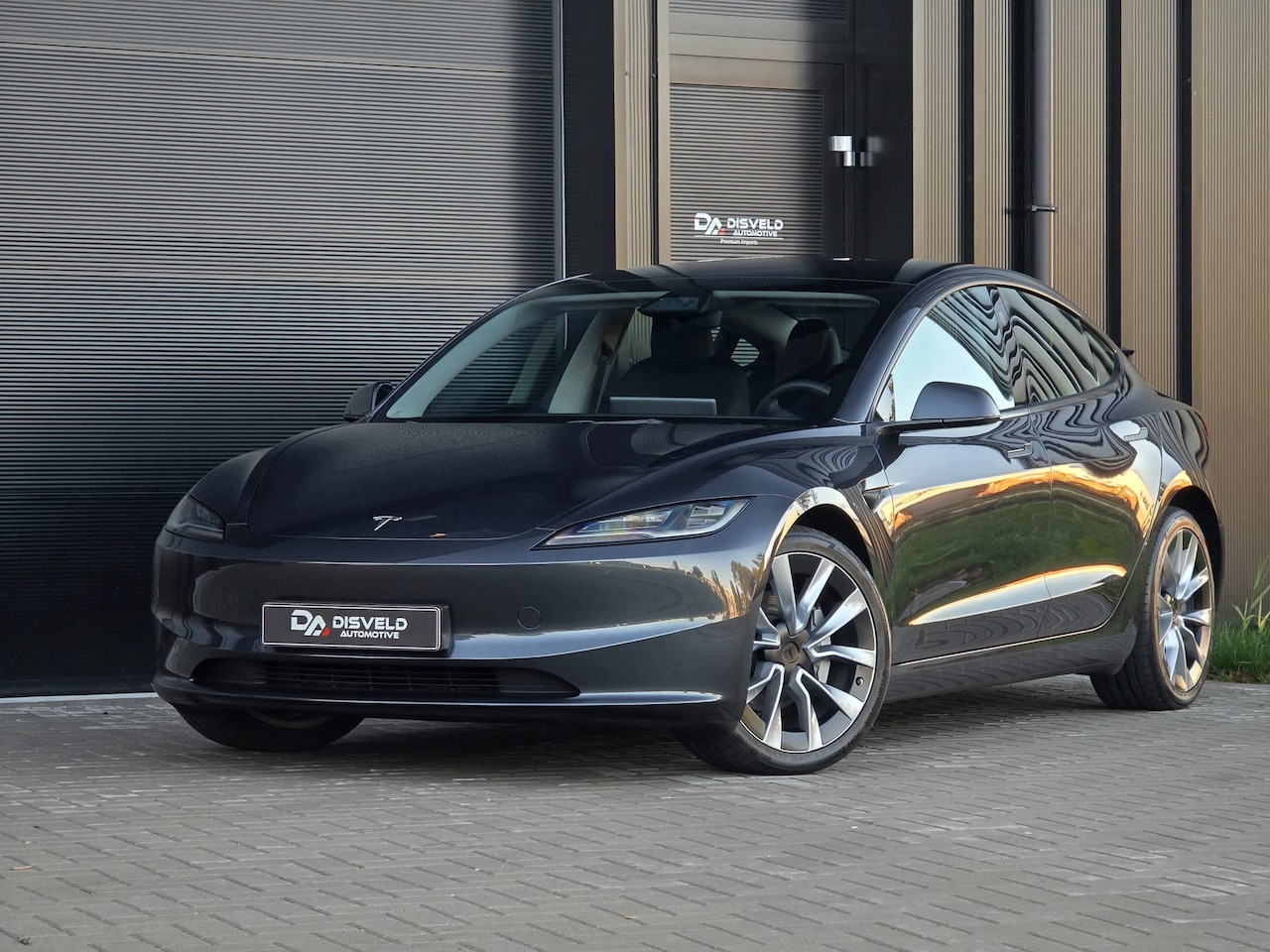 Tesla Model 3 - Long Range AWD 78 kWh Highland | Long Range | Dual Motor | AWD | 78 kWh | BTW - AutoWereld.nl