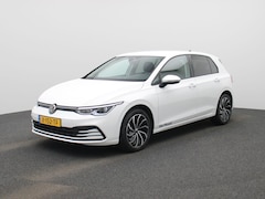 Volkswagen Golf - 1.0 eTSI Life Business led matrix (iq.light) | 17 inch lichtmetaal | Navigatie | Stoelverw