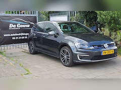 Volkswagen Golf - 1.4 TSI GTE