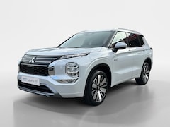 Mitsubishi Outlander - 2.4 PHEV Instyle | 7000 EURO KORTING | NU DIRECT LEVEBAAR | 8 JAAR GARANTIE |