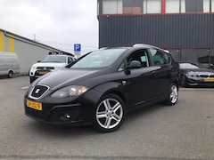 SEAT Altea XL - 1.4 TSI Businessline High // LEDEREN BEKLEDING / SP VLG / AIRCO / NAVI / NAP