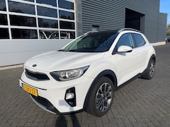 Kia Stonic - 1.0 panoramadak, stuurwielverwarming, navigatie, camera