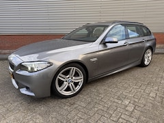 BMW 5-serie Touring - 520i High Executive | M-Sport | Trekhaak | Panoramadak |