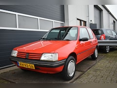 Peugeot 205 - 1.4 Génération