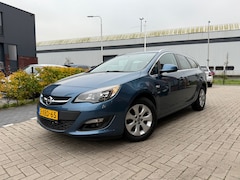 Opel Astra Sports Tourer - 1.4 Turbo Business + (12 mnd BOVAG-garantie)