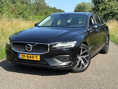 Volvo V60 - 2.0 T5 Momentum/Camera/Trekhaak/Pdc