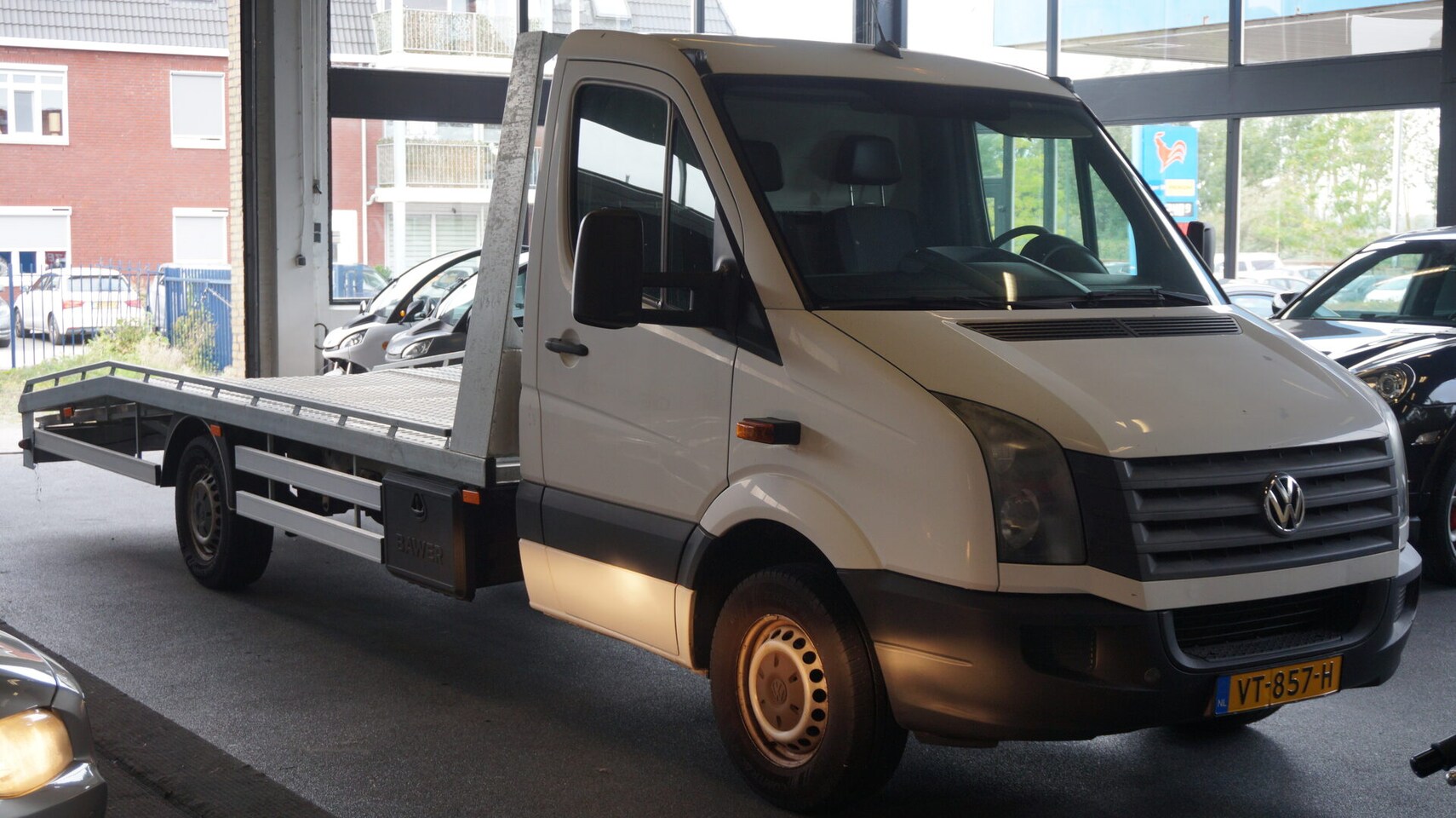 Volkswagen Crafter - 32 2.0 TDI L3H2 32 2.0 TDI L3H2 - AutoWereld.nl