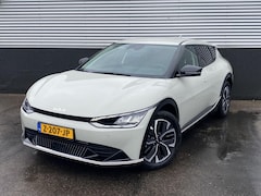 Kia EV6 - Plus 77.4 kWh Stoel- & stuurverwarming, navigatie, dodehoekdetectie, Apple CarPlay/Android