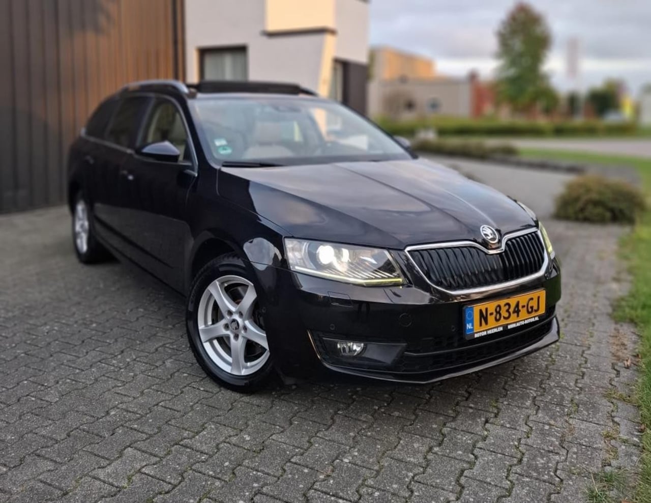 Skoda Octavia Combi - 1.8 TSI Greentech Elegance Businessline 1.8 TSI Greentech Elegance Businessline - AutoWereld.nl
