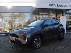Toyota Yaris Cross - HYBRID 115 FIRST EDITION LED KOPLAMPEN STUUR-STOEL-RUITENWISSER VERW. KEYLESS PRIVACYGLASS