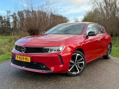 Opel Astra - 1.6 Hybrid Edition Automaat Camera Apple Carplay/Android Auto 17" Velgen Navi PDC Cruise L