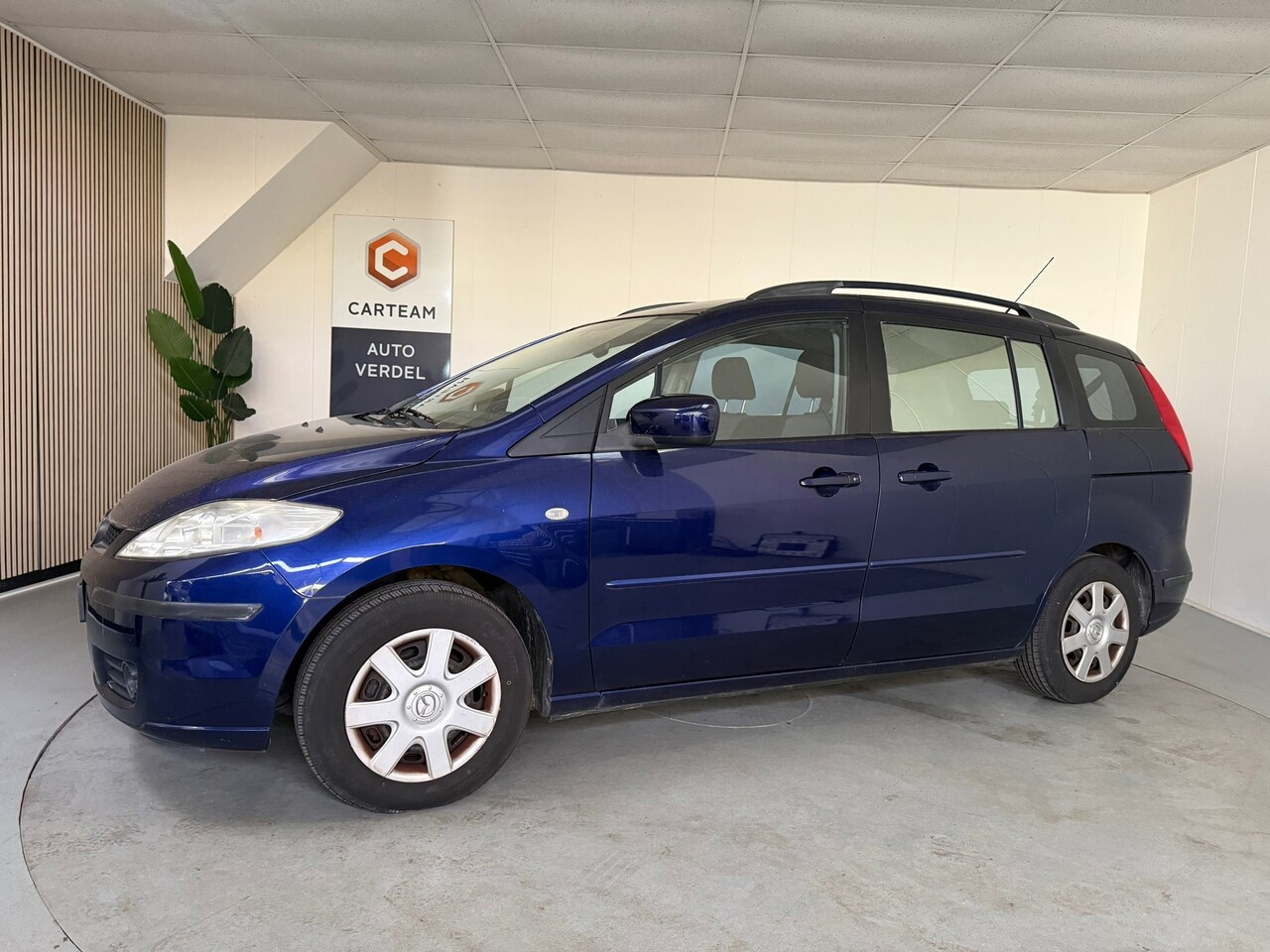 Mazda 5 - 1.8 Touring Airco, Navigatie, 7 persoons, Trekhaak - AutoWereld.nl