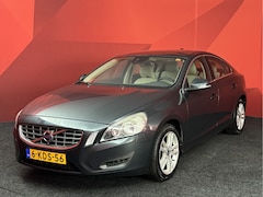 Volvo S60 - 2.0 D4 Momentum | Navi | Stoelverwarming | Cruise
