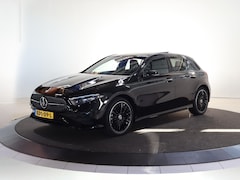 Mercedes-Benz A-klasse - 250e Business Solution AMG | Trekhaak | Panoramaschuifdak | Stoelverwarming | Achteruitrij