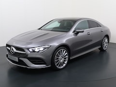 Mercedes-Benz CLA-Klasse - 250e AMG // SoH 92, 2% // Keyless Entry // Sfeerverlichting // Camera // 19" AMG Velgen //
