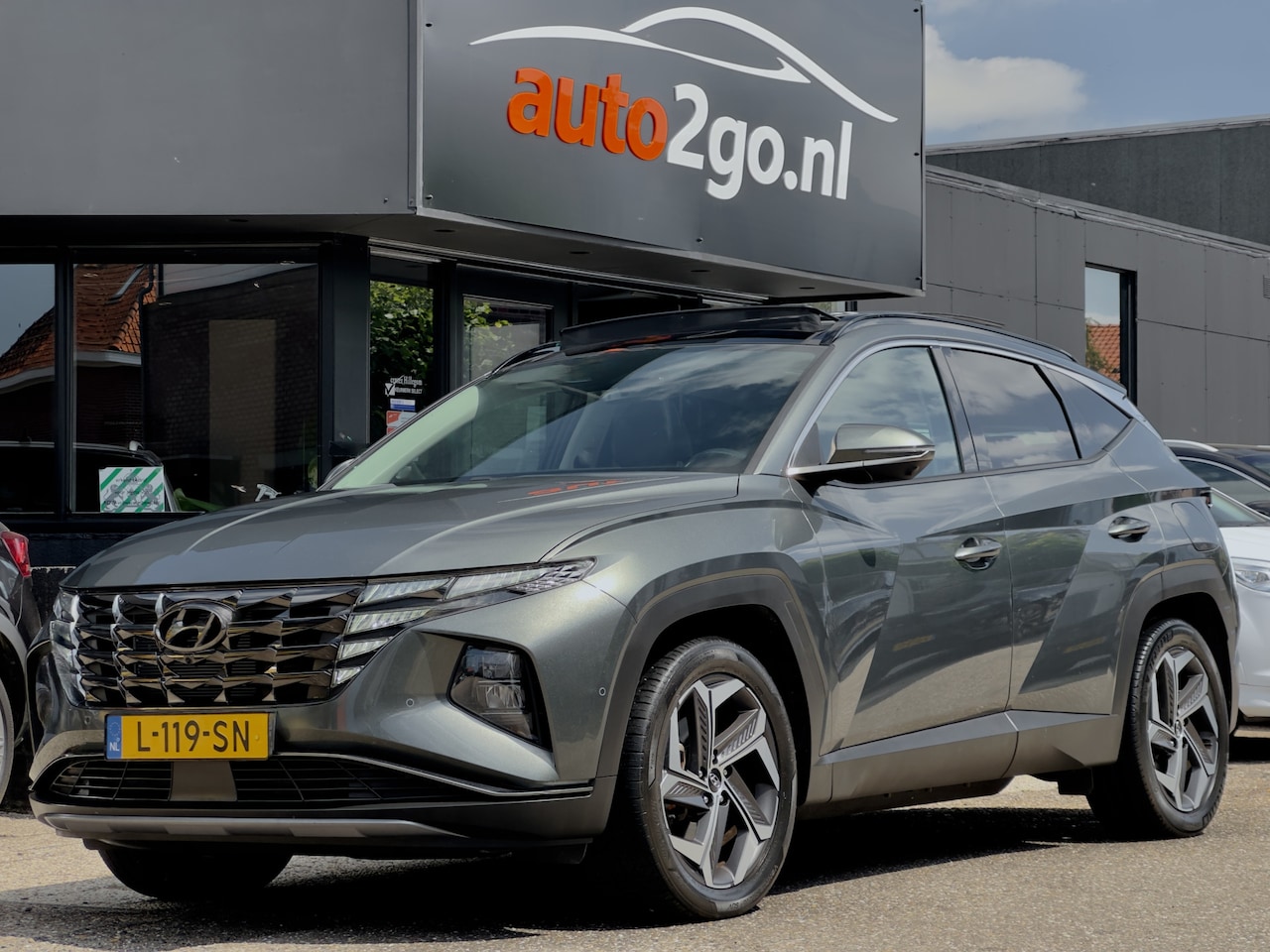 Hyundai Tucson - 1.6 T-GDI 4WD PHEV AUT6 PREMIUM-SKY LEDER PANODAK NAVI 360.CAMERA PARKASSIST 19INCH.LMV PD - AutoWereld.nl