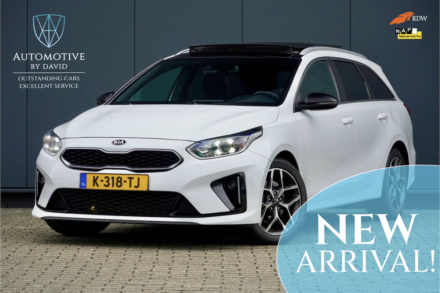 Kia Cee'd Sportswagon - Ceed 1.5 T-GDi 160 pk GT-LINE AUTOMAAT / PANORAMADAK / LANE ASSIST / APPLE CARPLAY / MHEV - AutoWereld.nl