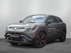 Suzuki e Vitara - Style 61 kWh | 360°-camera | Panoramisch sunroof