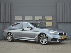 BMW 5-serie - 520i High Executive Edition | M-PAKKET | CAMERA | LED | KEYLESS | TREKHAAK |