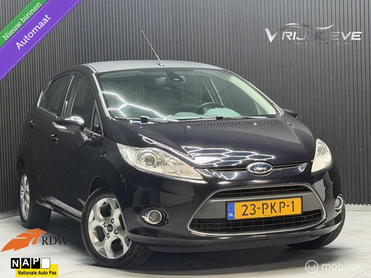 Ford Fiesta - 1.4 Titanium|AUTOMAAT|NAP|APK|AIRCO|ELEKPAKKET - AutoWereld.nl