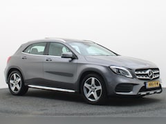 Mercedes-Benz GLA-Klasse - 200 Premium Plus AMG Panoramadak, Navigatie, Stoelverwarming, Cruise, 18"