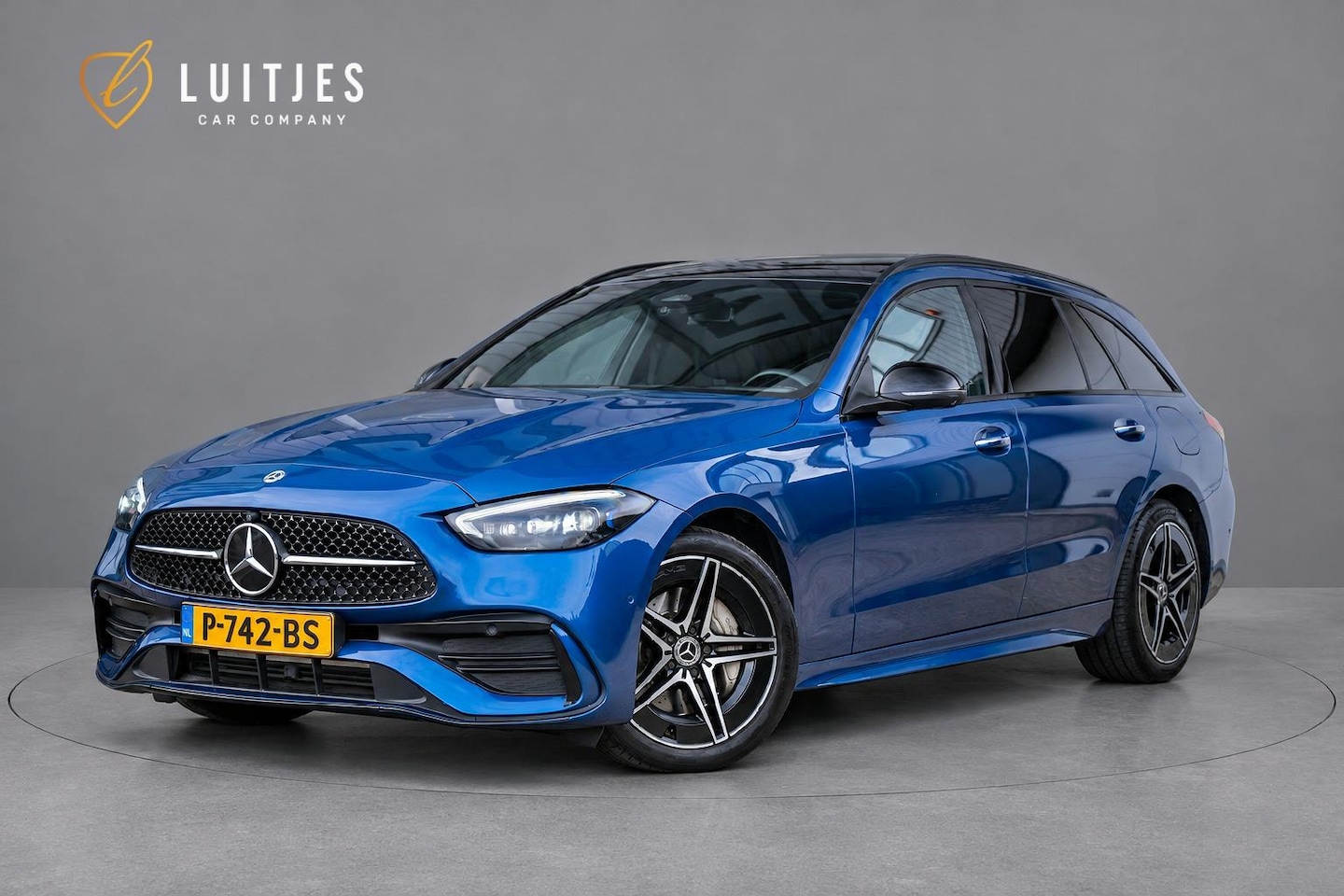 Mercedes-Benz C-klasse Estate - 300e AMG-Line Org.NL|Pano|Leder|Sfeerverl.|Stoelmemo|360°|Dealeronderhouden - AutoWereld.nl