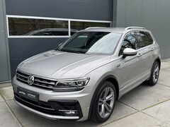 Volkswagen Tiguan - 1.5 TSI 150pk DSG ACT Highline Business R R-Line Climatronic Trekhaak Keyless Virtual Cock