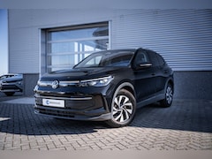 Volkswagen Tiguan - 1.5 eTSI Life Edition | Achterbank verwarmd | Achteruitrijcamera | Apple Carplay/Android A