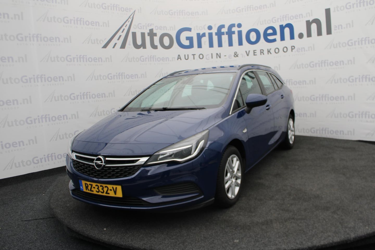 Opel Astra Sports Tourer - 1.0 Business+ keurige stationwagen - AutoWereld.nl