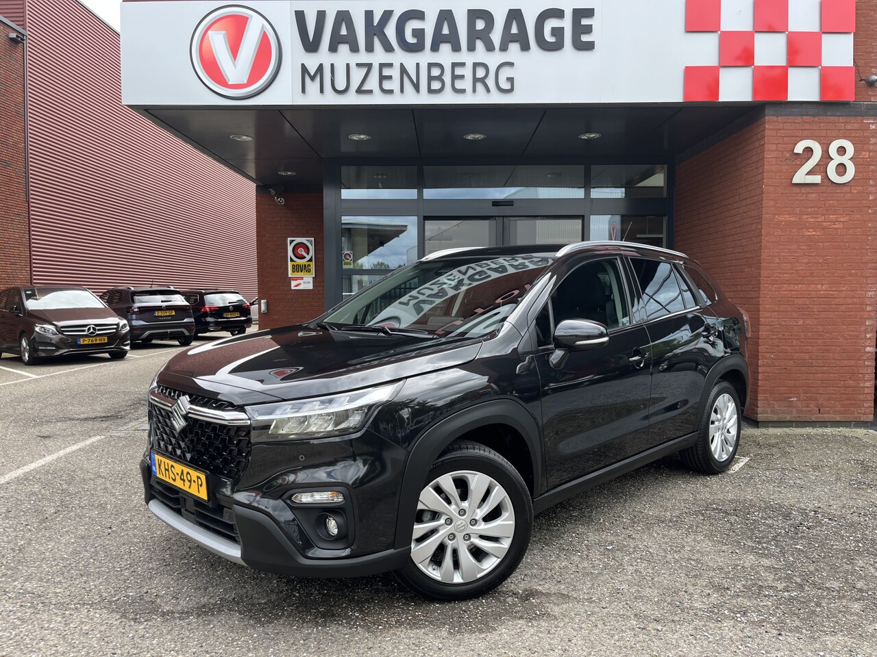 Suzuki S-Cross - 1.5 Hybrid Style // ADAPT. CRUISE // DODEHOEK // STOELVERWARMING // CAMERA // APPLE-ANDROI - AutoWereld.nl